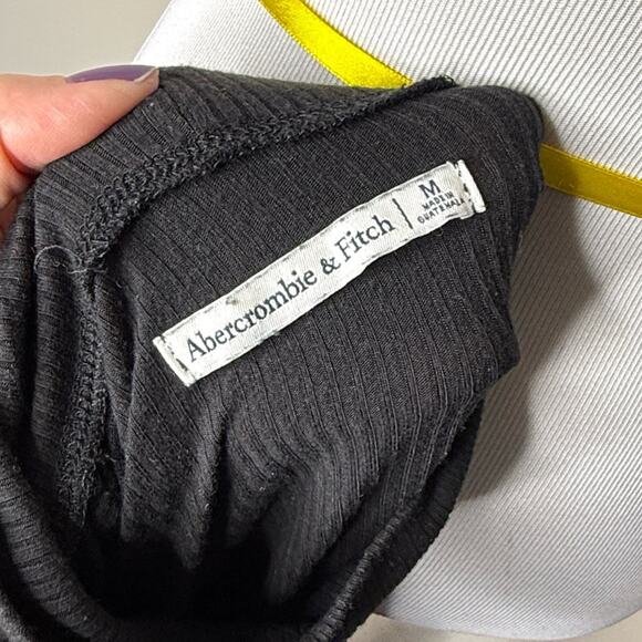 Abercrombie Black Rib Mock Neck Long Sleeve Top - Picture 4 of 6
